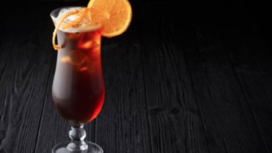 Long Island Ice Tea cocktail con Iceberg vodka